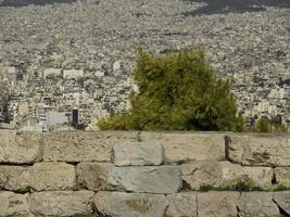 la ciudad de atenas en grecia foto