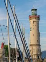 lindau en el lago de constanza en alemania foto