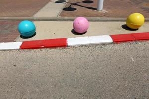 pavement along the road for the safe passage of pedestrians photo