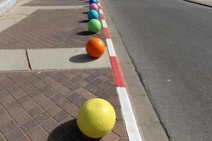 pavement along the road for the safe passage of pedestrians photo