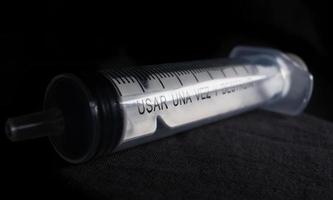 Perspective of a disposable syringe photo