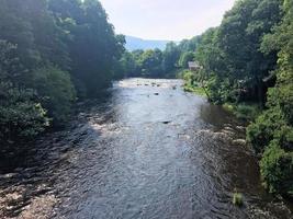 una vista del río dee cerca del acueducto pontcysylte foto