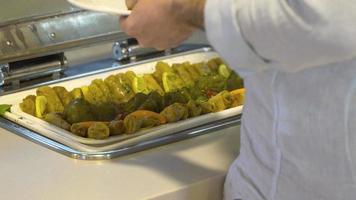 pranzo a buffet. Hotel. cibo al buffet. video