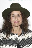 los angeles, 21 de octubre - minnie driver en la proyección especial i smile back en los cines arclight de hollywood el 21 de octubre de 2015 en los angeles, ca foto