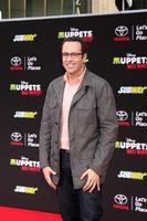 los angeles, 11 de marzo - jared fogle at the muppets most Wanted, estreno de los angeles en el teatro el capitan el 11 de marzo de 2014 en los angeles, ca foto