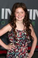 los angeles, 20 de octubre - emma kenney llegando al estreno de in time los angeles en los angeles el 20 de octubre de 2011 en westwood, ca foto