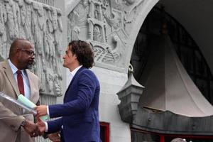 LOS ANGELES, APR 2 -  Forest Whitaker, Orlando Bloom at the Orlando Bloom Hollywood Walk of Fame Star Ceremony at TCL Chinese Theater on April 2, 2014 in Los Angeles, CA photo