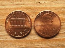 currency of the USA 1 cent coin, obverse showing Lincoln portrai photo