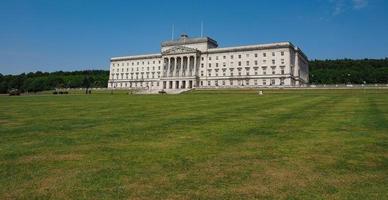 Los edificios del parlamento de Stormont en Belfast foto