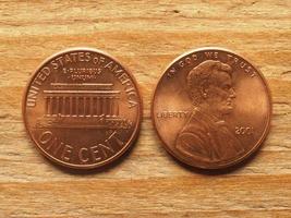 currency of the USA 1 cent coin, obverse showing Lincoln portrai photo