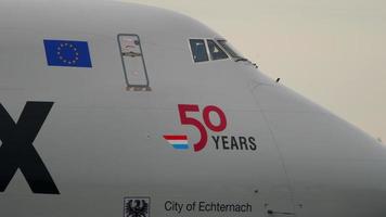 NOVOSIBIRSK, RUSSIAN FEDERATION JUNE 10, 2020 - Close up view of Cargolux Boeing 747 LX VCN cockpit. Tolmachevo Airport, Novosibirsk video