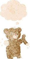 oso de peluche de dibujos animados con brazo desgarrado y burbuja de pensamiento en estilo retro texturizado vector