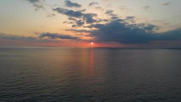 tramonto sul mare video