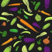 croquis dibujados a mano verduras alimentos saludables. berenjena, zanahoria, calabacín, pepino, patrón sin fisuras de brócoli con fondo negro vector