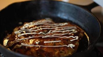 okonomiyaki hecho en casa video