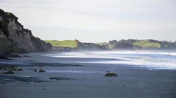 timelapse beroemde moeraki rotsblokken video