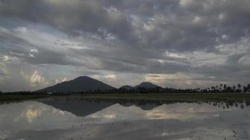 timelapse nascer do sol bukit mertajam colina video