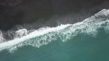 Aerial view wave and splash at the beach video