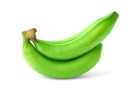 plátano verde aislado en el camino de recorte de fondo blanco foto