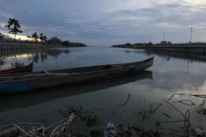 boat on the lake photo