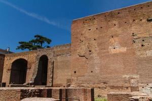 Roman ruins in Rome, Forum photo