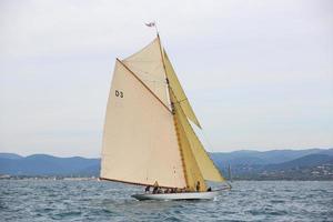 sailing boat race photo