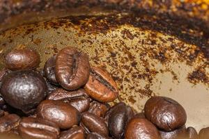 granos de café tostados foto
