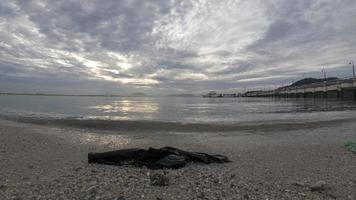 movimiento de basura timelapse por ola video