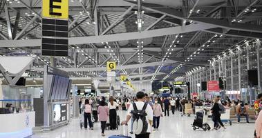 bangkok, tailandia - 6 maggio 2022 aeroporto di suvarnabhumi video