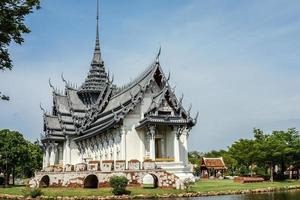 wat phra sri sanphet en imaginación en muang boran, tailandia. foto