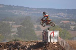 carrera de motocross 24 de septiembre de 2017 saint christol, francia foto