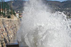 el mar mediterráneo después de la tormenta foto