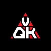 Diseño de logotipo de letra triangular vqk con forma de triángulo. monograma de diseño de logotipo de triángulo vqk. plantilla de logotipo de vector de triángulo vqk con color rojo. logotipo triangular vqk logotipo simple, elegante y lujoso.