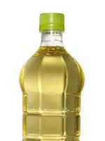 una botella de aceite de cocina de palmiste, aislada de fondo blanco foto