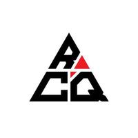 diseño de logotipo de letra triangular rcq con forma de triángulo. monograma de diseño de logotipo de triángulo rcq. plantilla de logotipo de vector de triángulo rcq con color rojo. logotipo triangular rcq logotipo simple, elegante y lujoso.
