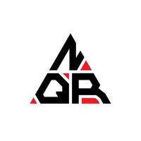 Diseño de logotipo de letra triangular nqr con forma de triángulo. monograma de diseño del logotipo del triángulo nqr. plantilla de logotipo de vector de triángulo nqr con color rojo. logotipo triangular nqr logotipo simple, elegante y lujoso.