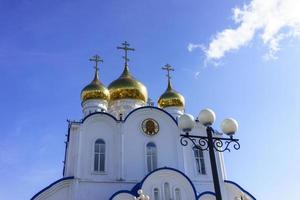 catedral en nombre de la santa trinidad dadora de vida. petropavlovsk-kamchatsky foto