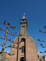 la ciudad holandesa de enkhuizen foto