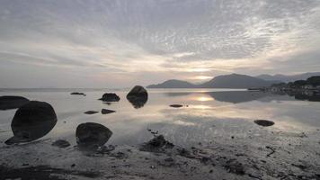 Reflexion permatang damar laut video