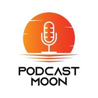 diseño del logo del micrófono con la luna