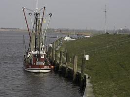 Greetsiel en el mar del norte alemán foto