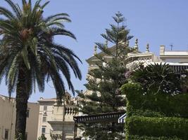 isla de sicilia con la ciudad de palermo foto