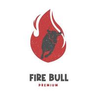 vector de logotipo de ilustración simple de toro de fuego