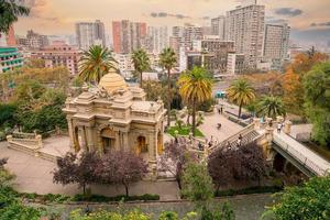 vintage cerro santa lucia en el centro de santiago en chile foto