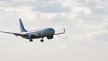 NOVOSIBIRSK, RUSSIAN FEDERATION JUNY 12, 2022 - Passenger Boeing 737 Pobeda Airlines landing at Tolmachevo Airport, Novosibirsk video