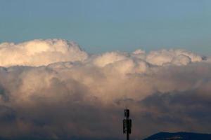 nubes de lluvia en el cielo foto