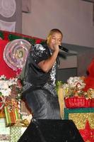 los angeles, 20 de noviembre - kyle massey en el concierto de iluminación de árboles de hollywood y highland 2010 en hollywood and highland center cour el 20 de noviembre de 2010 en los angeles, ca foto