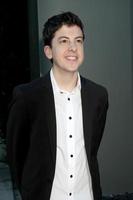 los angeles, 17 de agosto - christopher mintz-plasse llegando a la proyección de fright night en arclight theaters el 17 de agosto de 2011 en los angeles, ca foto