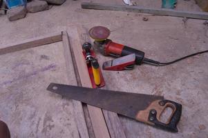herramientas de construcción para trabajar la madera foto