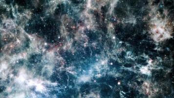 viagem de exploração da nabula espacial através da grande nuvem de magalhães video